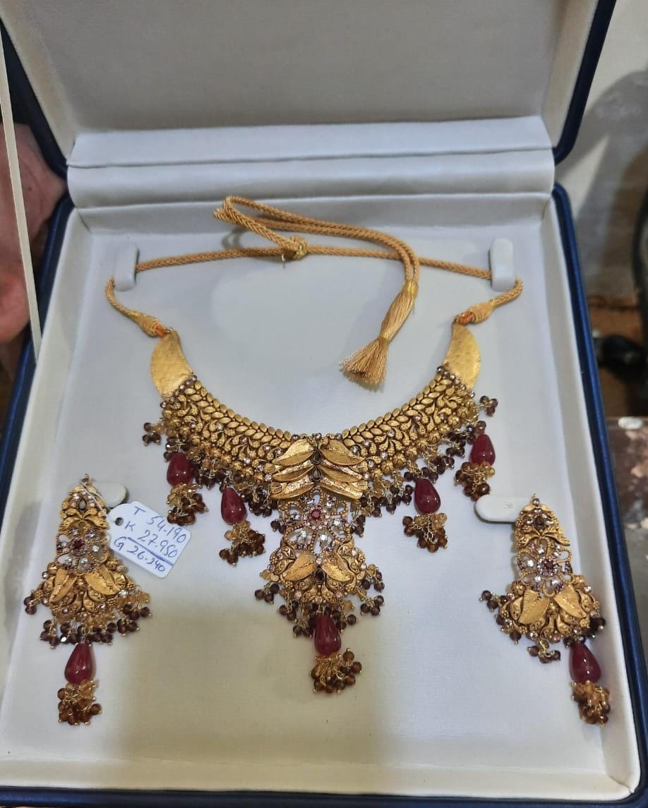 Gold bridal jewelry with diamond accents