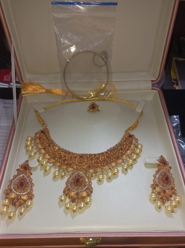Premium bridal jewelry collection