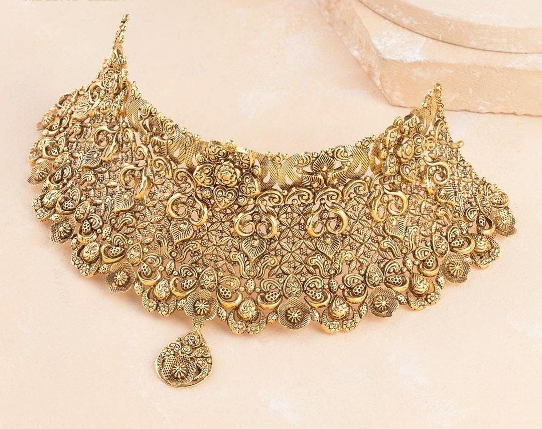 Complete bridal gold jewelry set