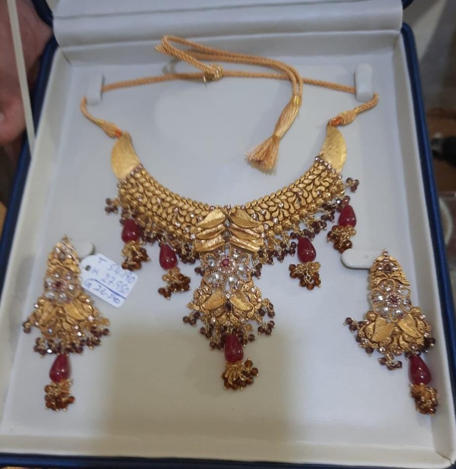 Complete gold bridal jewelry collection